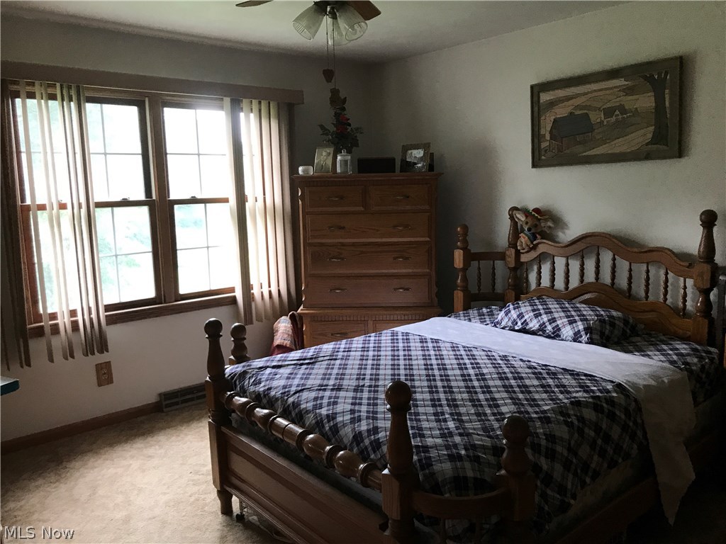 72111 Sharon Road Bridgeport, OH 43912 - Photo 8 of 19 Gallery Image 8