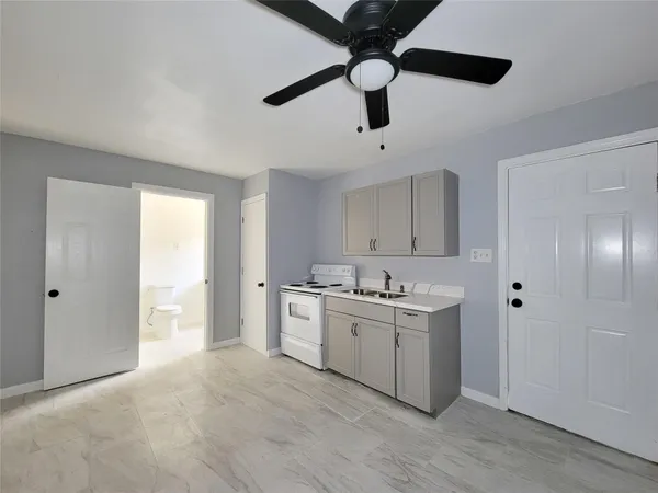 $1,000 | 5103 Karu Drive, Unit A, Spring, TX 77373