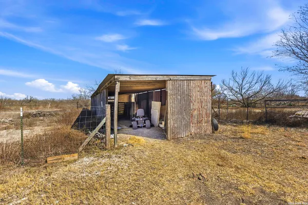 a view of outdoor space
