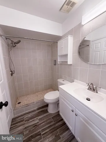 $2,300 | 9364 Neil Road, Unit B, Philadelphia, PA 19115