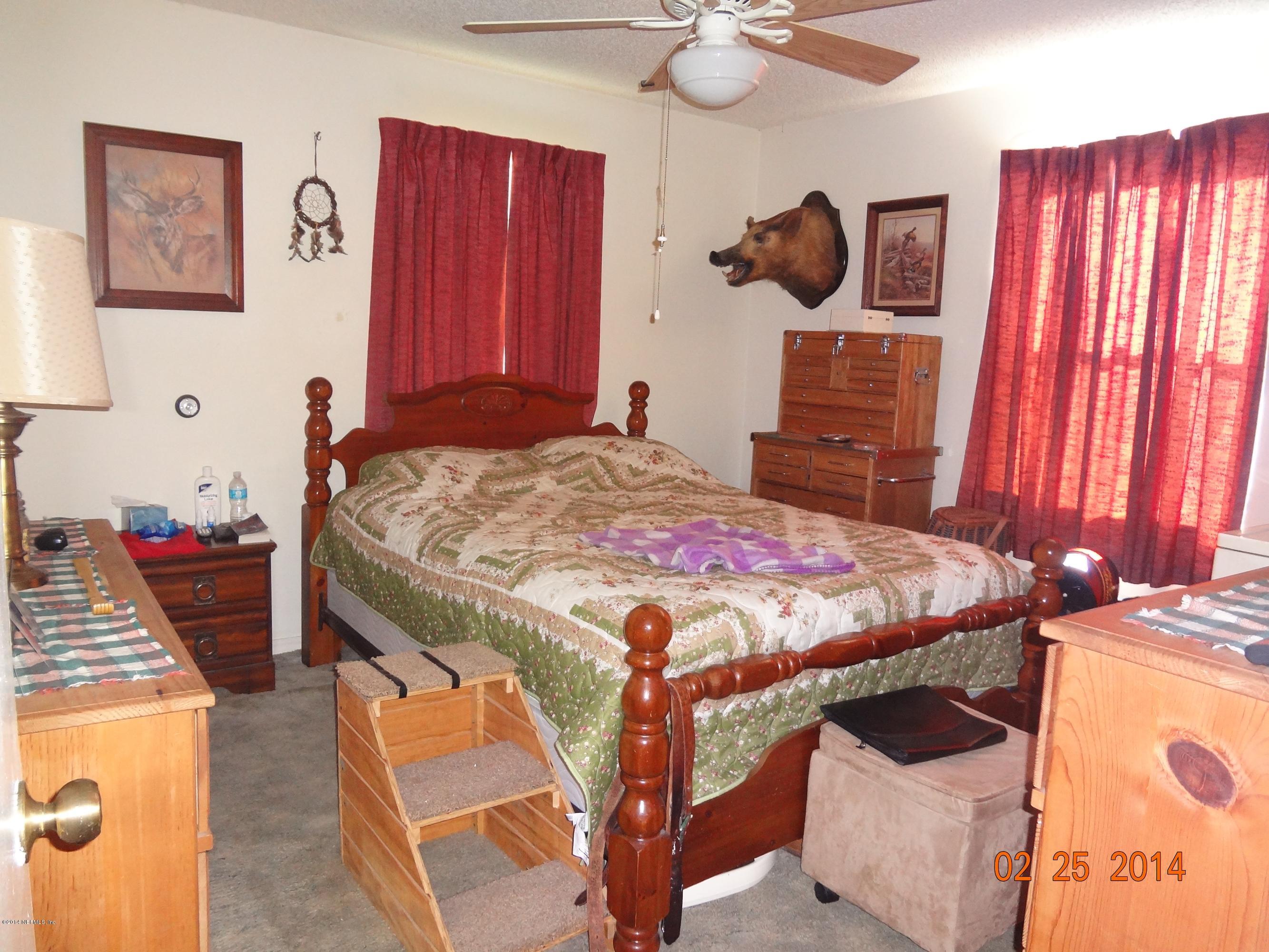 449 Kay Road Middleburg, FL 32068 - Photo 4 of 15 DSC00826