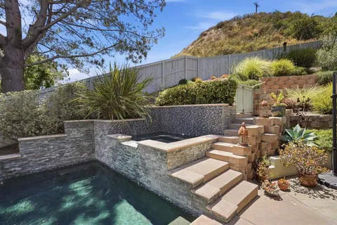 $2,395,000 | 15840 Caminito Cantaras, Del Mar, CA 92014