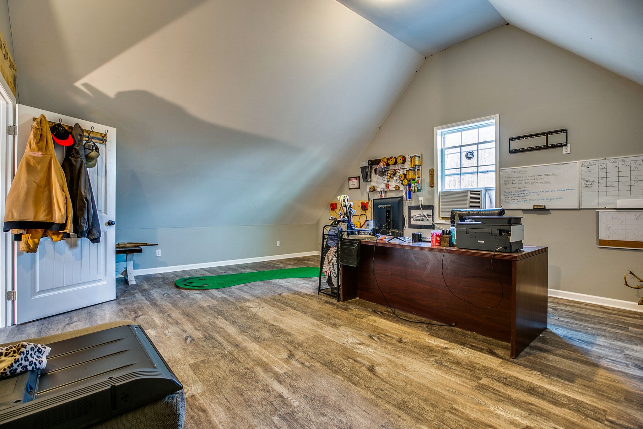 998 Norton Road Manchester, TN 37355 - Photo 41 of 46 a bed room with a bed