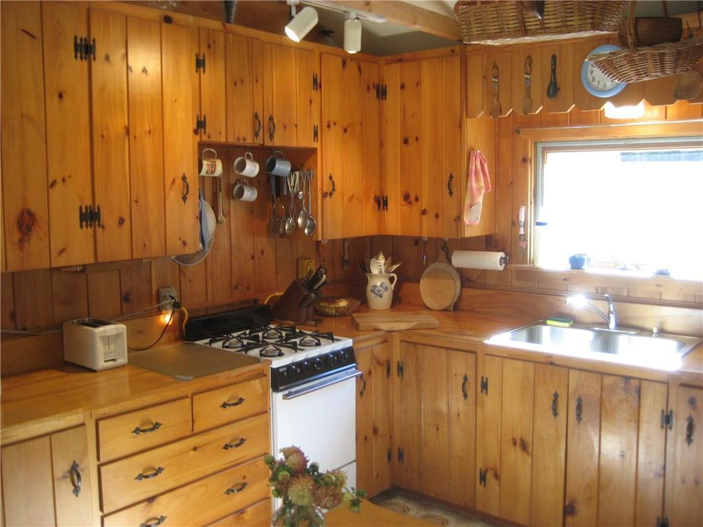 198 Otis Point Road Tenants Harbor, ME 04860 - Photo 11 of 33 Kitchen