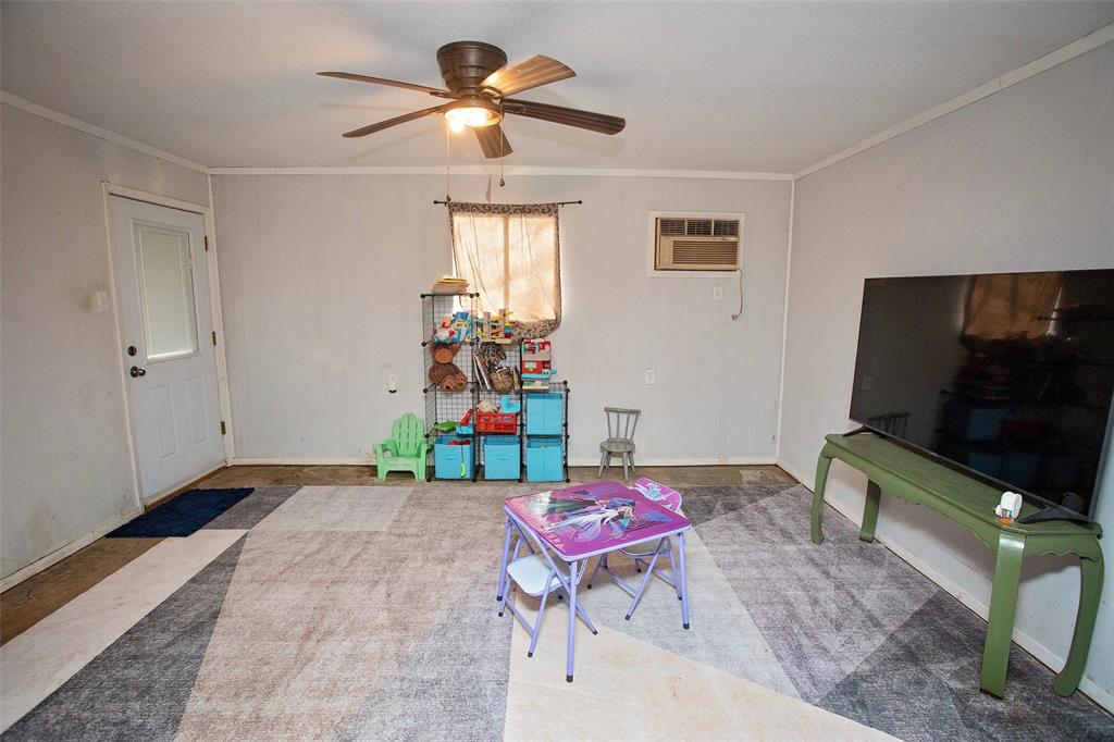 1400 Brazos Street Graham, TX 76450 - Photo 19 of 27