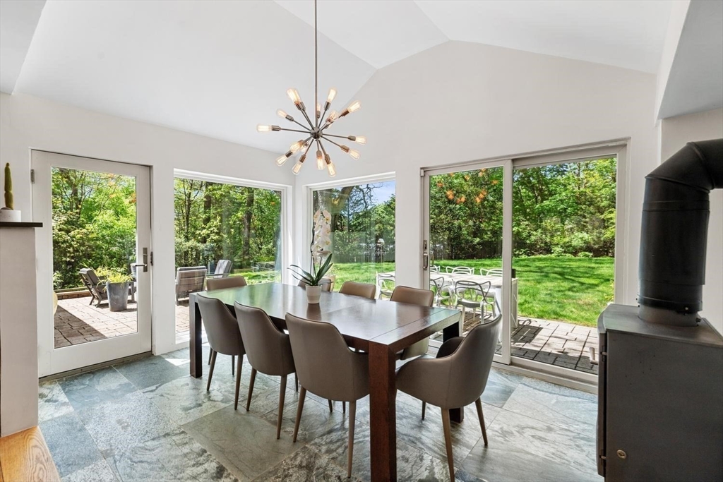 44 Windemere Road Wellesley, MA 02481 - Photo 2 of 27