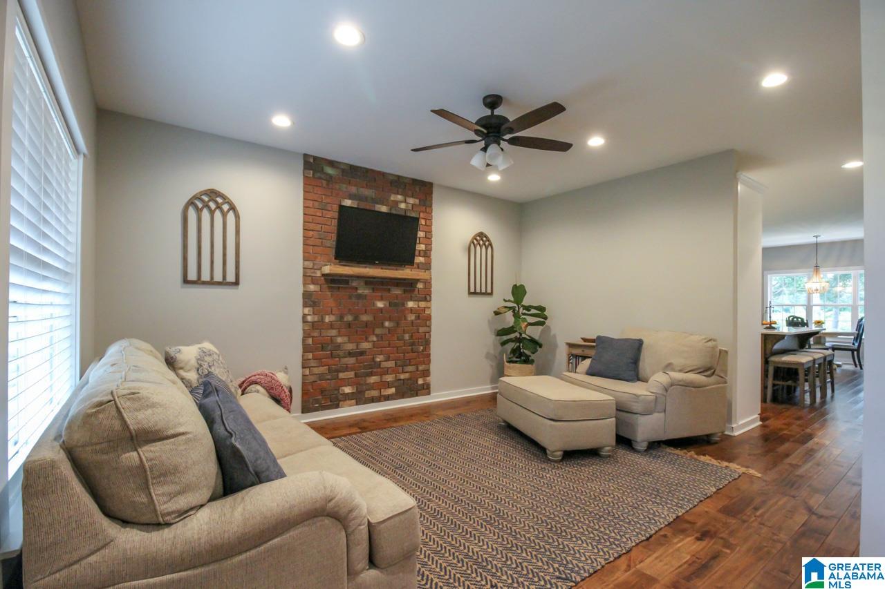 1338 Summerville Road Jasper, AL 35504 - Photo 5 of 28