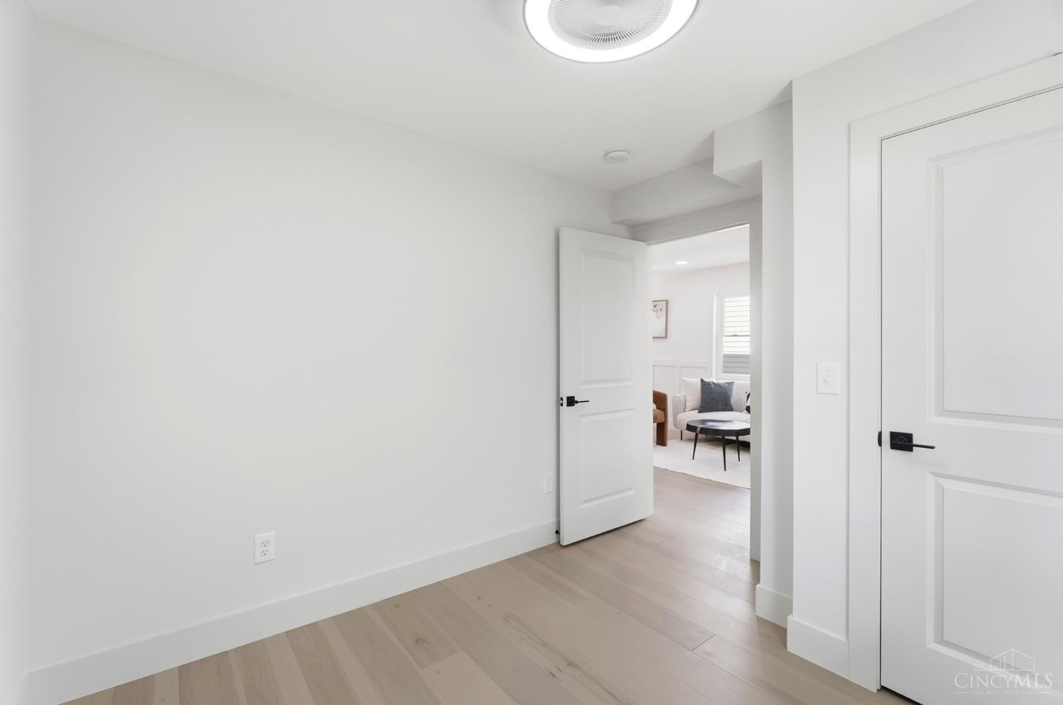 8810 Pine Road Cincinnati, OH 45242 - Photo 18 of 43 Gallery Image 18