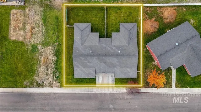 $625,000 | 215 Little Cedar Street, Hansen, ID 83334