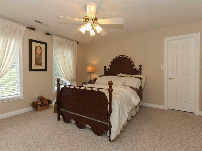 1605 Stafford Road Plainfield, IN 46168 - Photo 16 of 24 Gallery Image 16
