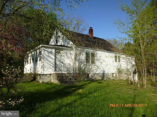 292 Reunion Corner Road Gerrardstown, WV 25420 - Photo 1 of 22 Exterior (Front)