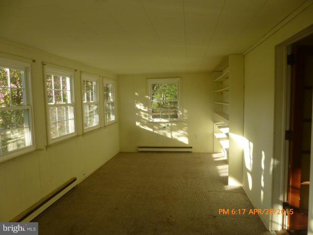 292 Reunion Corner Road Gerrardstown, WV 25420 - Photo 3 of 22 Interior (General)