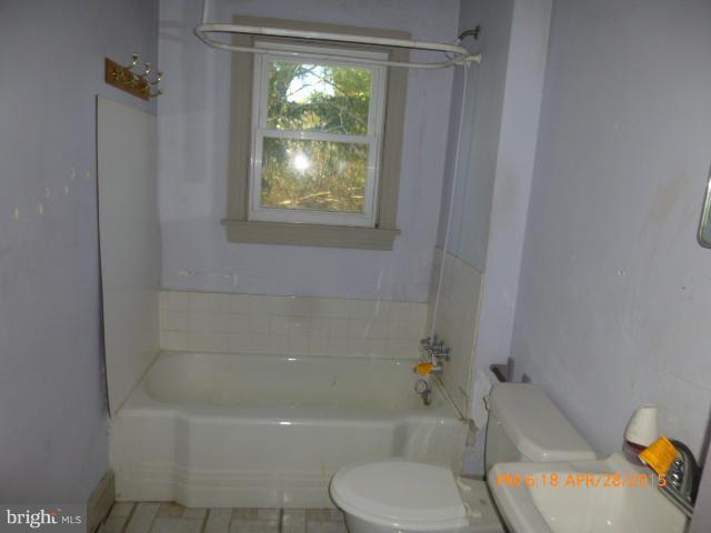 292 Reunion Corner Road Gerrardstown, WV 25420 - Photo 10 of 22 Bath
