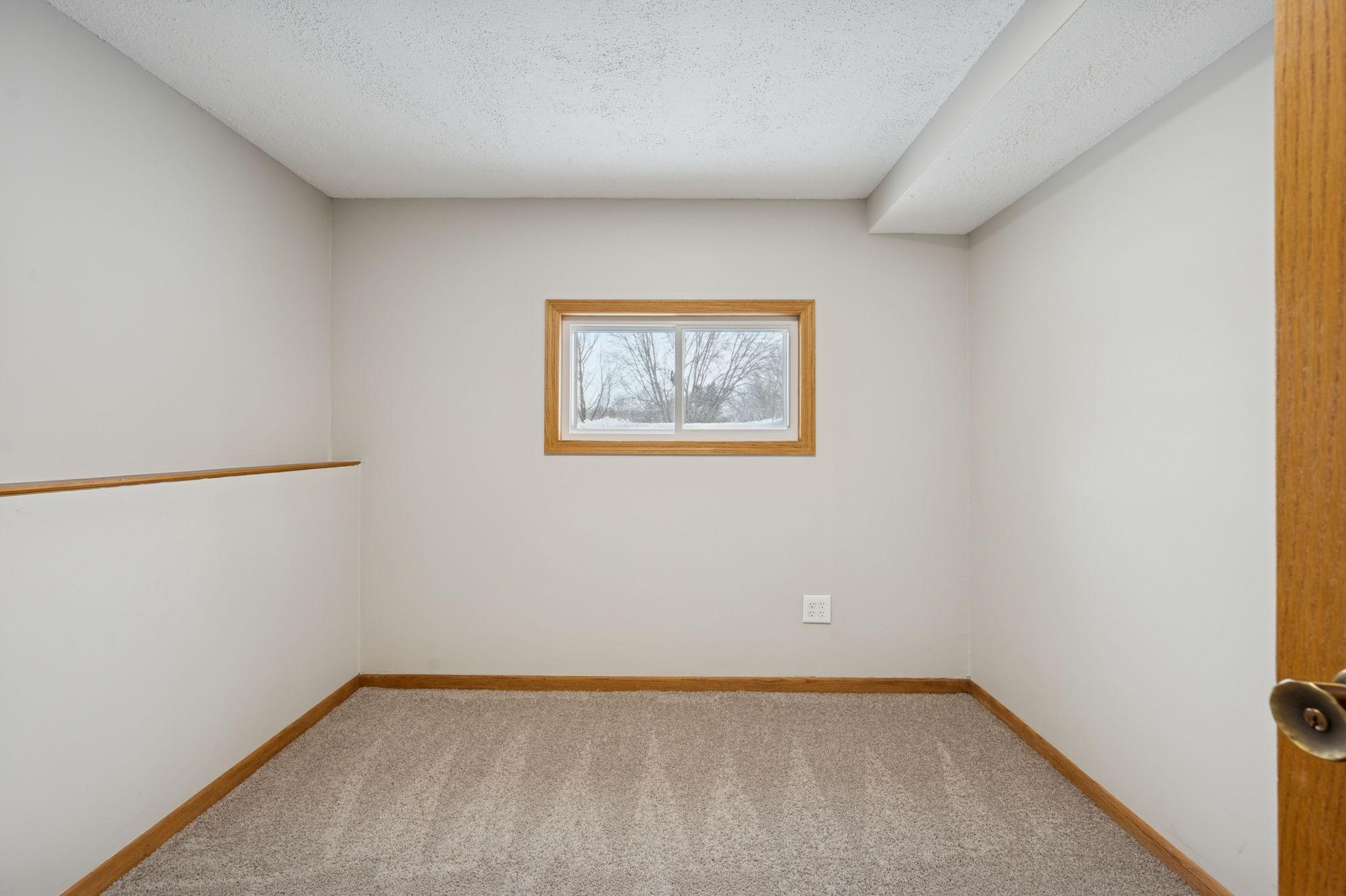 540 156th Lane Northwest Andover, MN 55304 - Photo 18 of 33