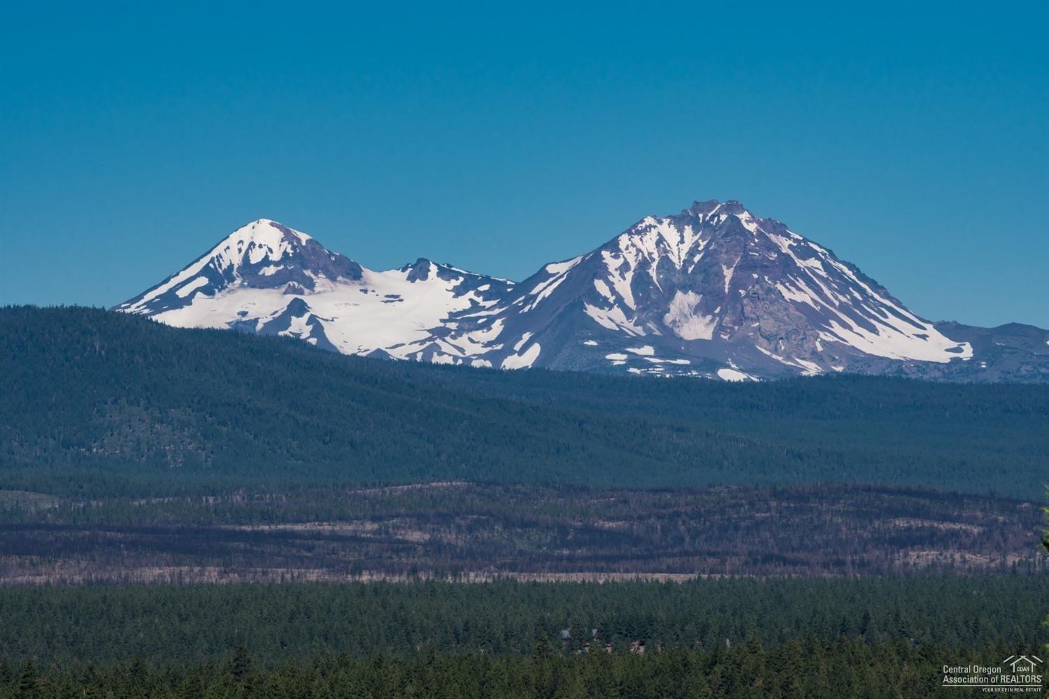 3155 Northwest Metke Place Bend, OR 97703 - Photo 21 of 22 The views of the mountains are spectacul