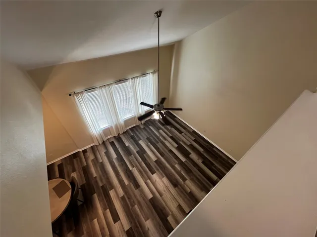 $300,000 | 2340 La Salle Woods, Unit WOODS, Conroe, TX 77304