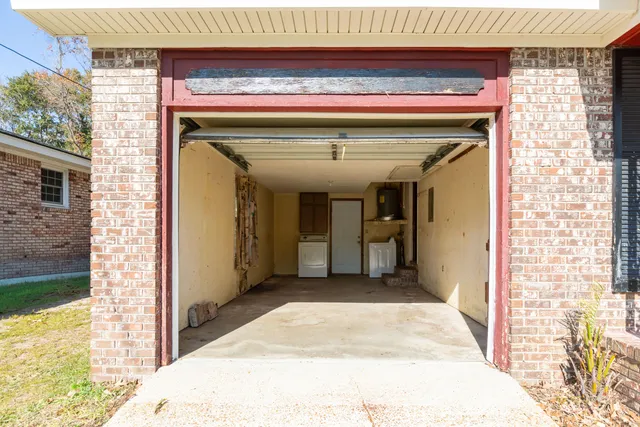 $215,000 | 452 Madeline Drive, Goose Creek, SC 29445