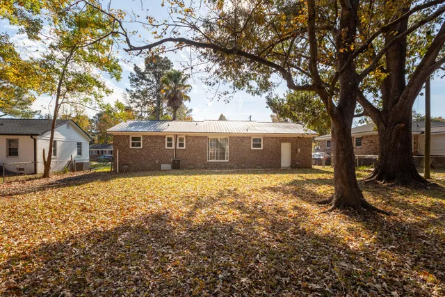 $215,000 | 452 Madeline Drive, Goose Creek, SC 29445