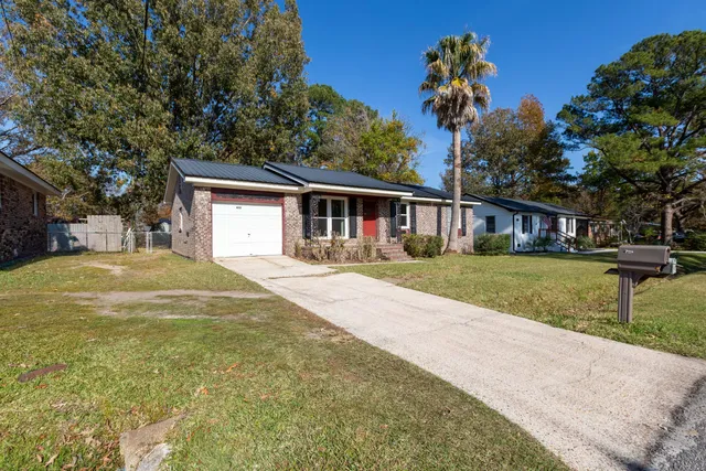 $215,000 | 452 Madeline Drive, Goose Creek, SC 29445