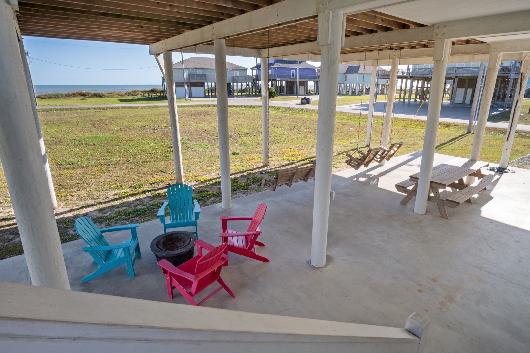 940 Raymond Port Bolivar, TX 77650 - Photo 45 of 46 a building outdoor space with seating space