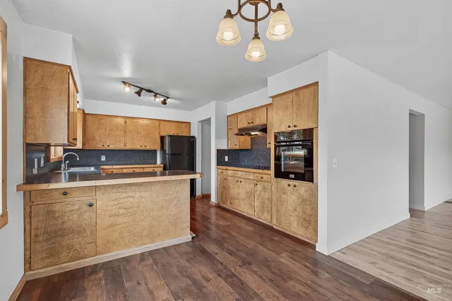 $409,000 | 33818 N Road, Kendrick, ID 83537