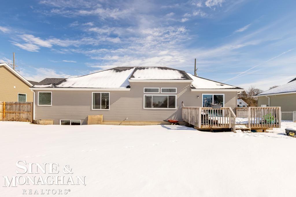 1578 River Road St. Clair, MI 48079 - Photo 27 of 37 50168940-A2CC080C-3DEE-4FF1-B71A-16C89EC2D935.JPG