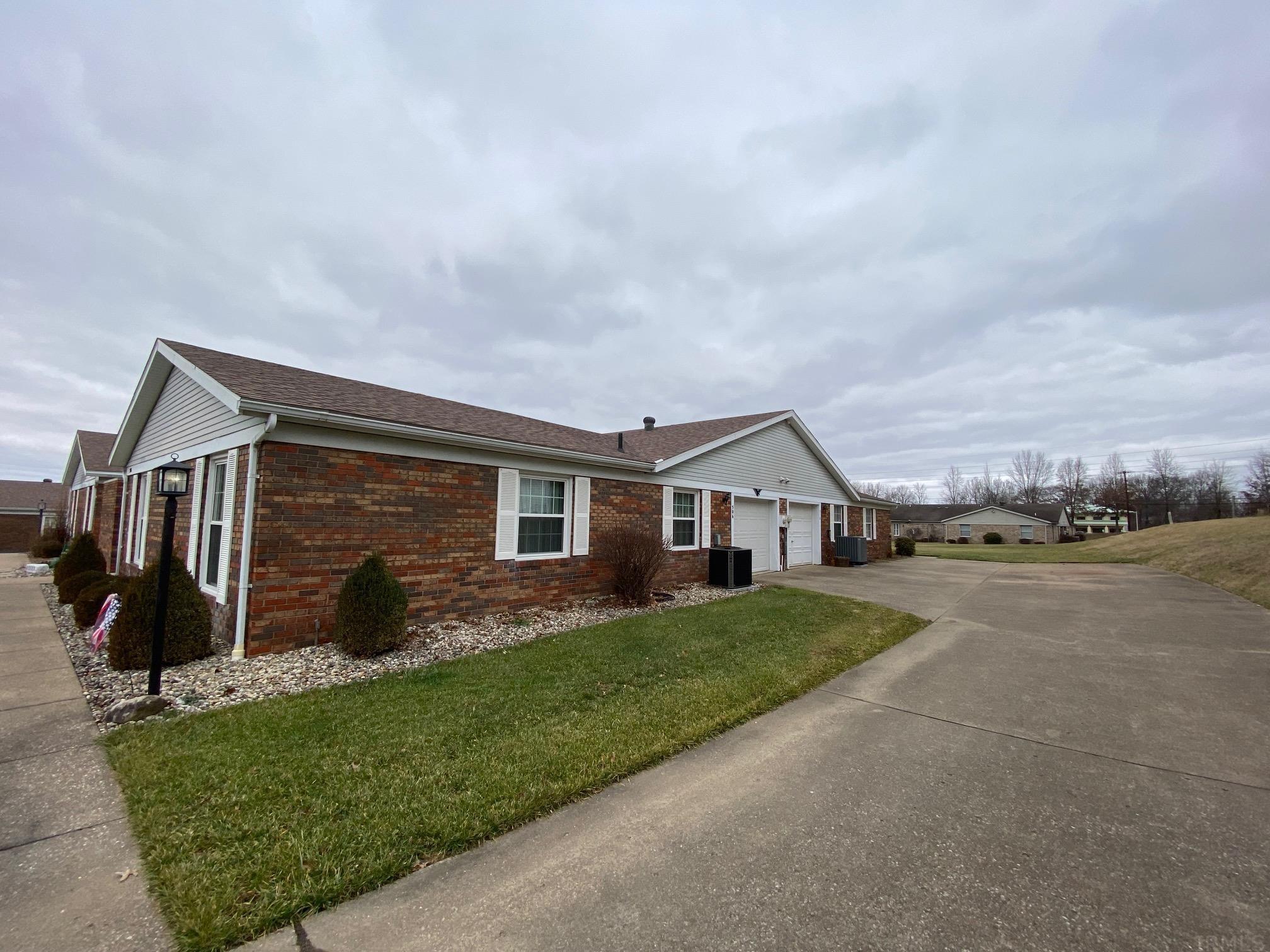 506 Reyling Drive Jasper, IN 47546 - Photo 2 of 11 Gallery Image 2