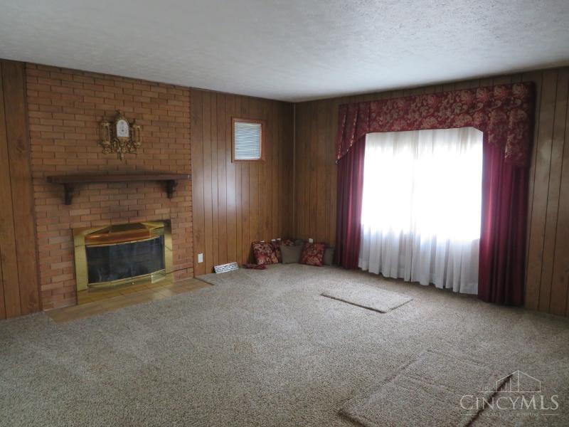 7996 Fair Ridge Road Hillsboro, OH 45133 - Photo 11 of 43