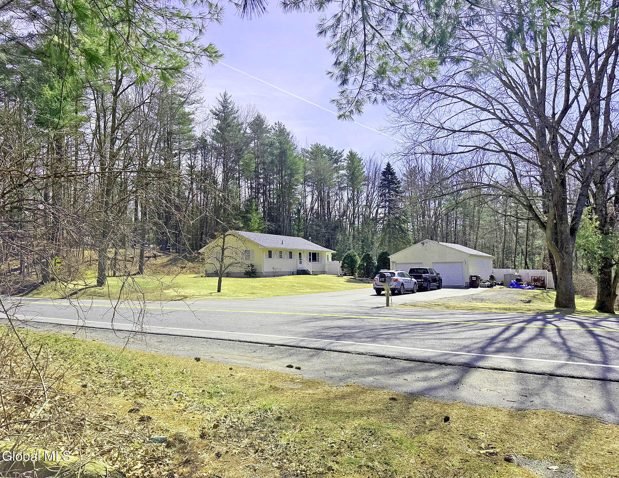 622 Luzerne Road Queensbury, NY 12804 - Photo 6 of 12 622 Luzerne (7)