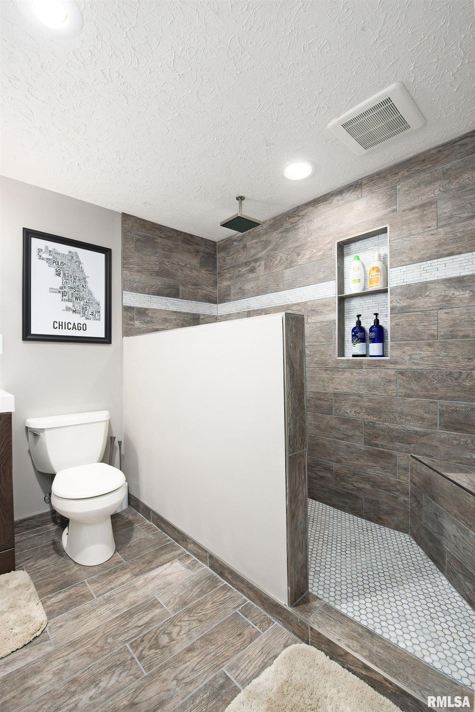 19361 Wells Ferry Road Bettendorf, IA 52722 - Photo 33 of 46 Gallery Image 33
