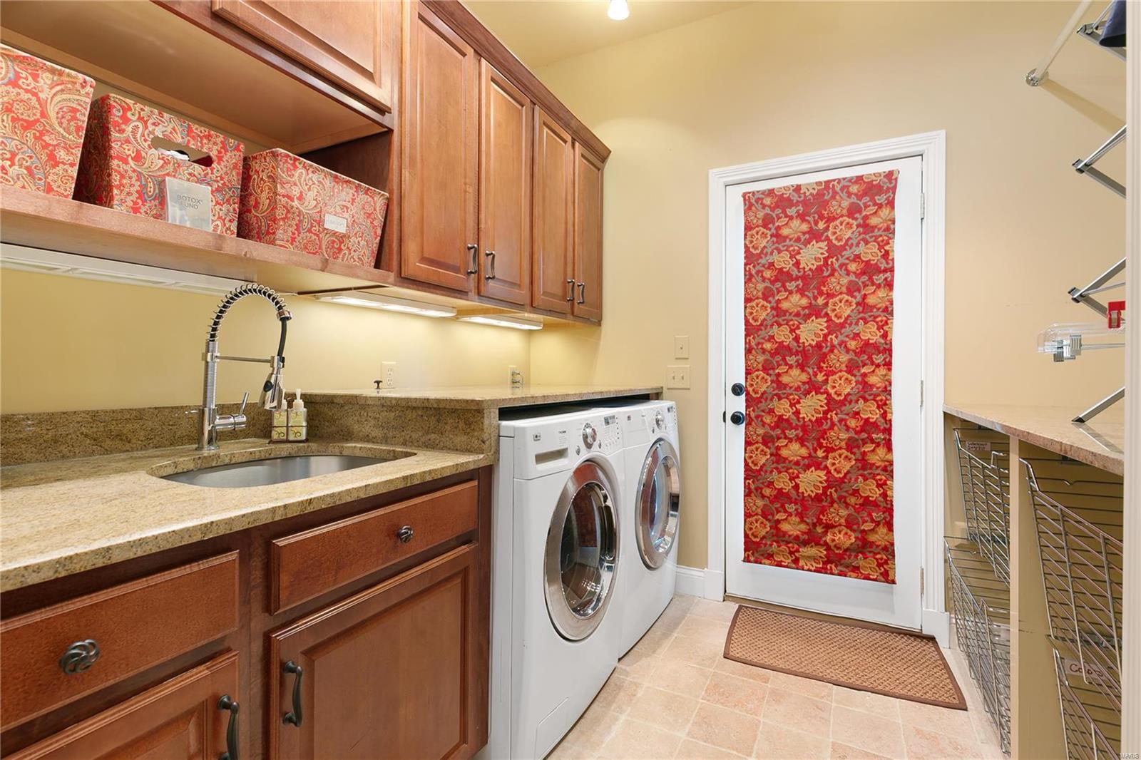 9972 Old Warson Road Ladue, MO 63124 - Photo 17 of 48 Gallery Image 17