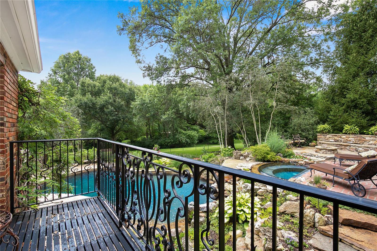 9972 Old Warson Road Ladue, MO 63124 - Photo 19 of 48 Gallery Image 19