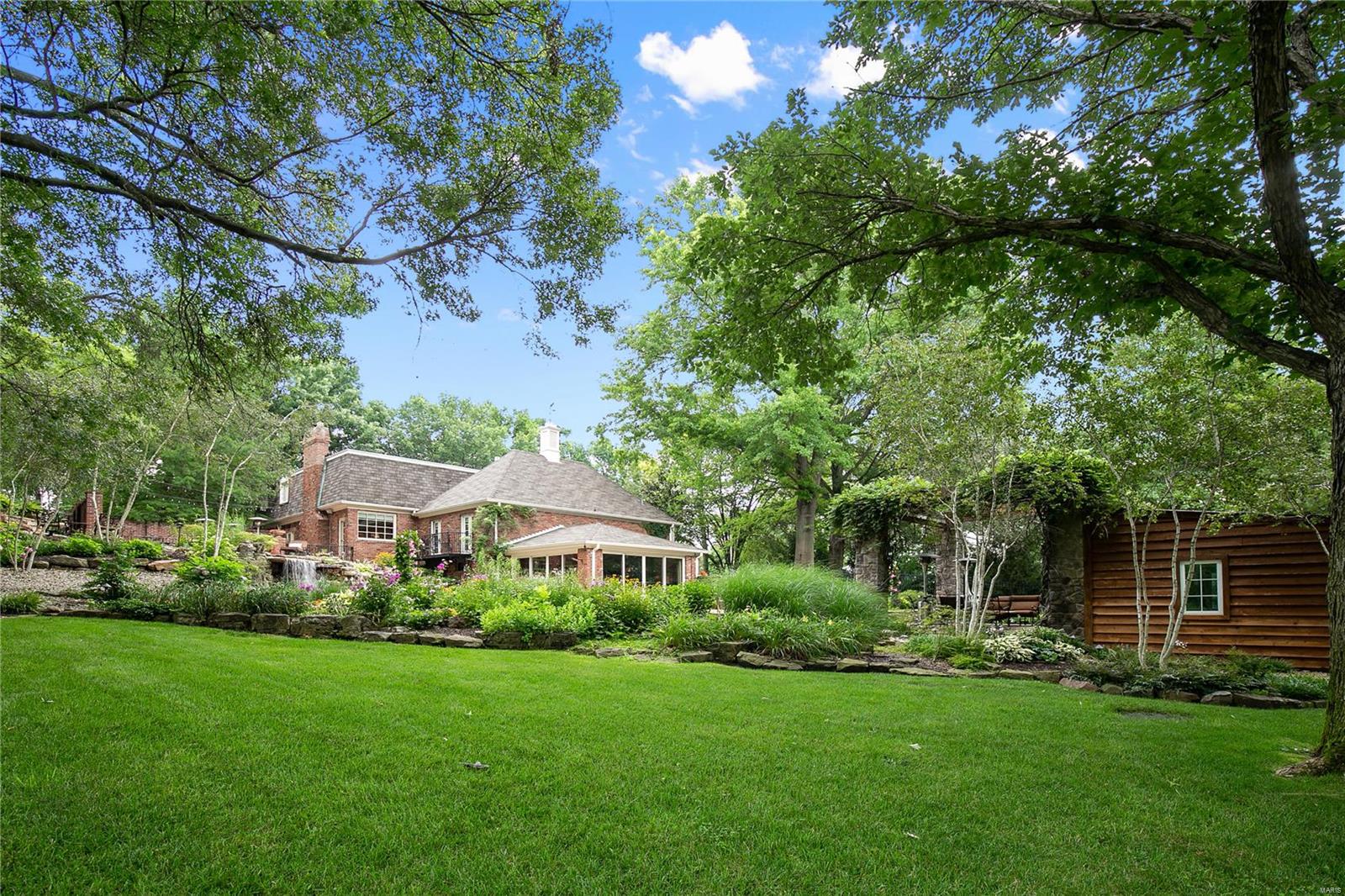9972 Old Warson Road Ladue, MO 63124 - Photo 3 of 48 Gallery Image 3
