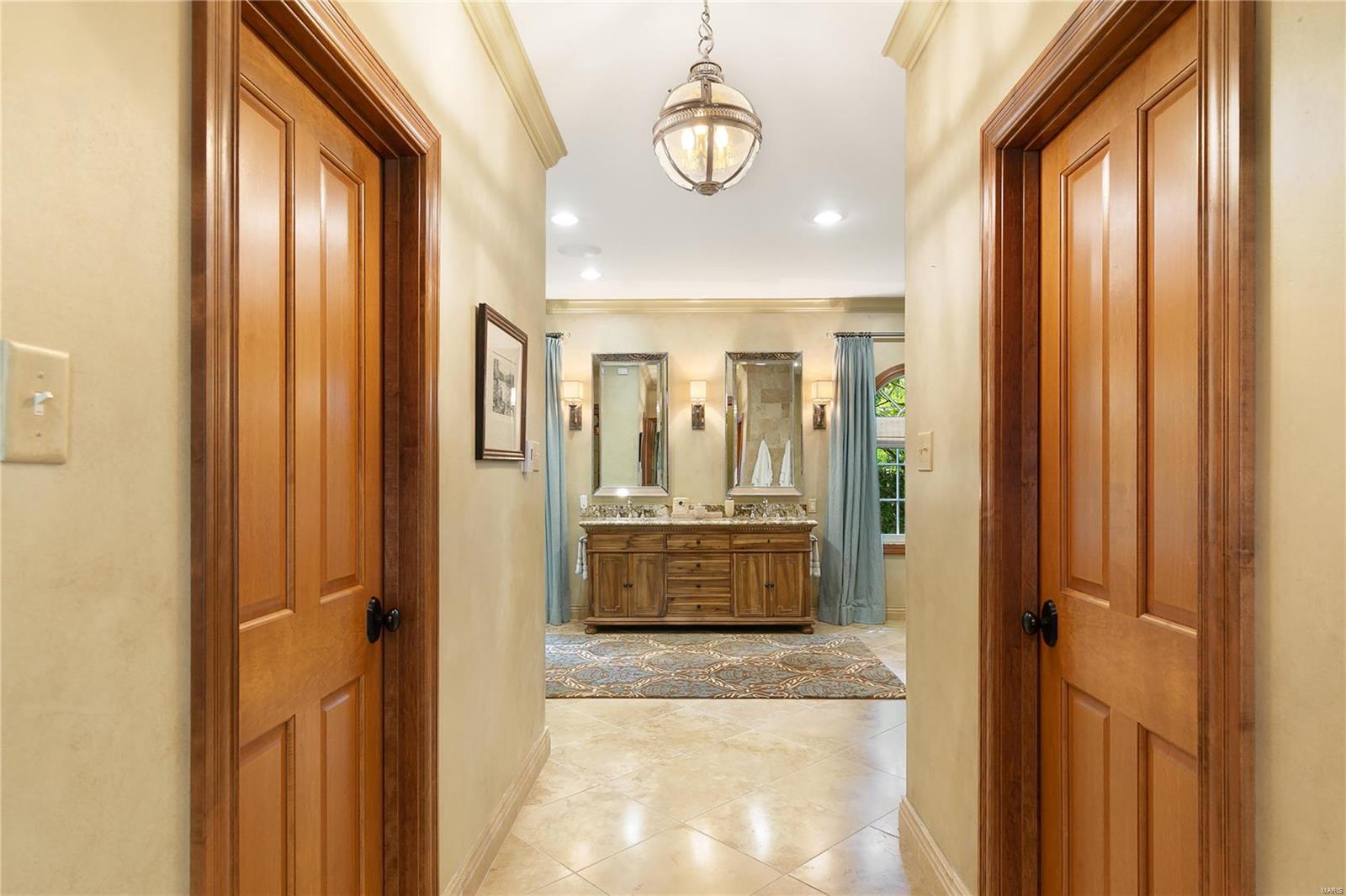9972 Old Warson Road Ladue, MO 63124 - Photo 22 of 48 Gallery Image 22
