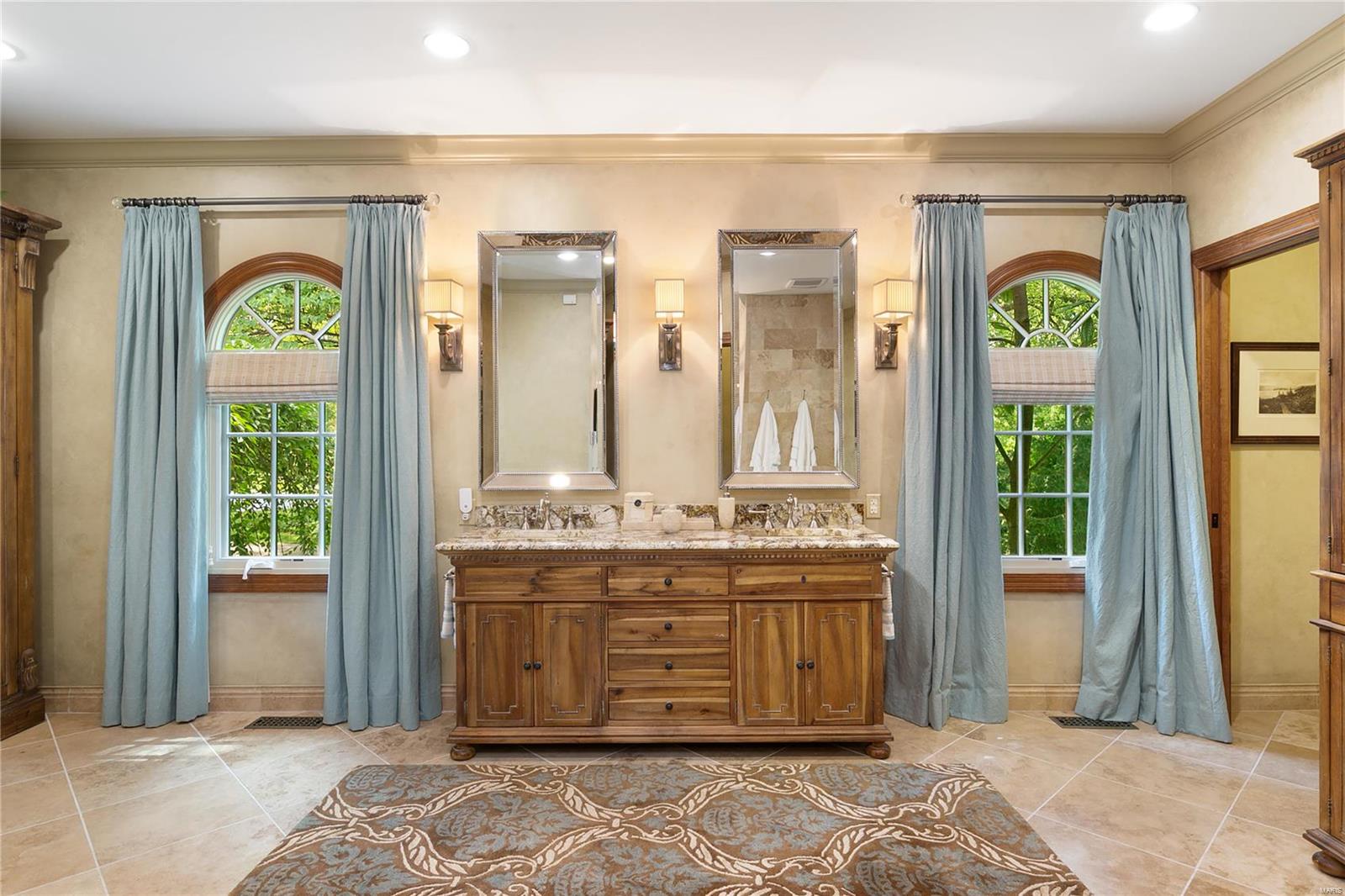 9972 Old Warson Road Ladue, MO 63124 - Photo 23 of 48 Gallery Image 23