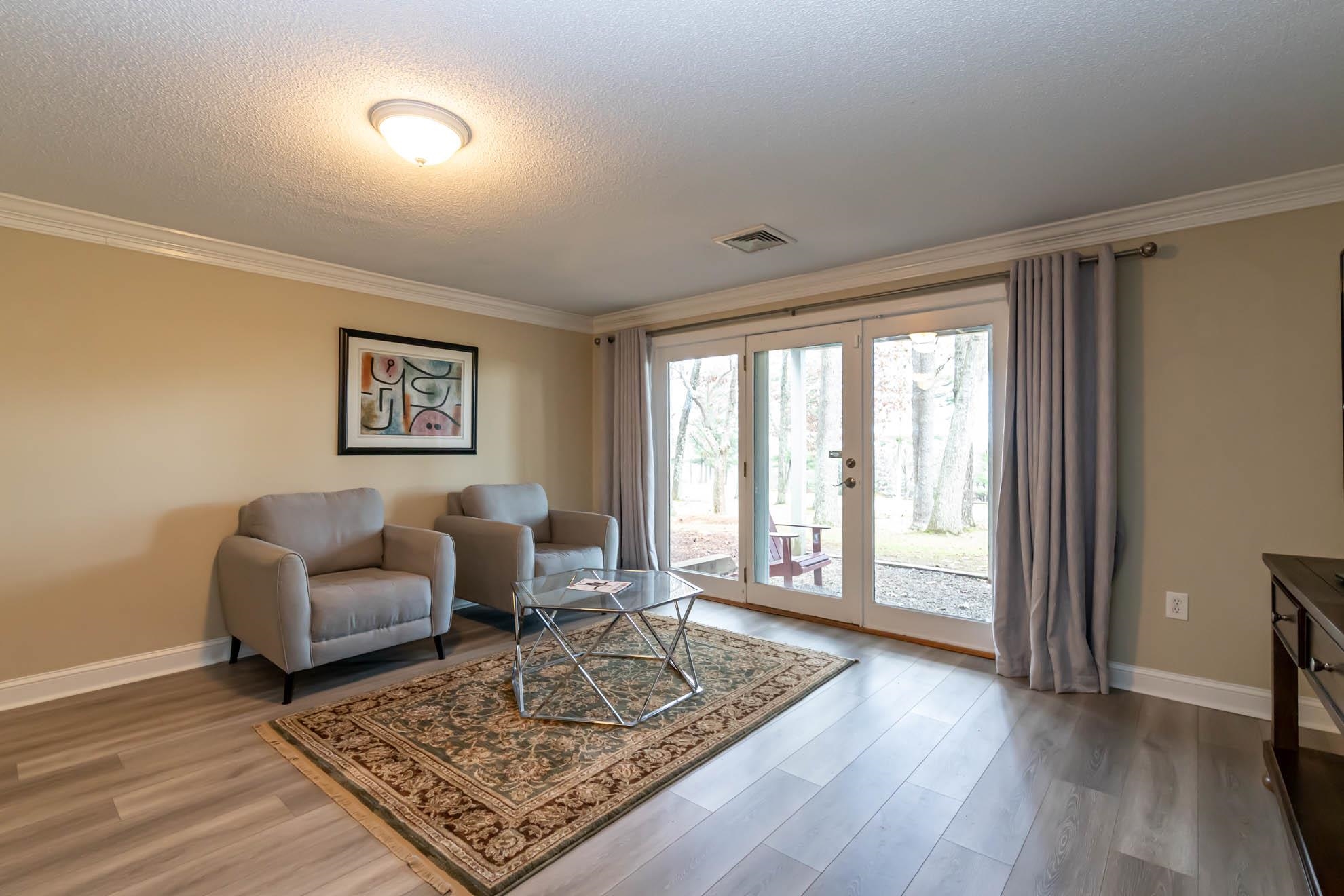 25 Hawthorne Village Road Nashua, NH 03062 - Photo 32 of 36 Gallery Image 32