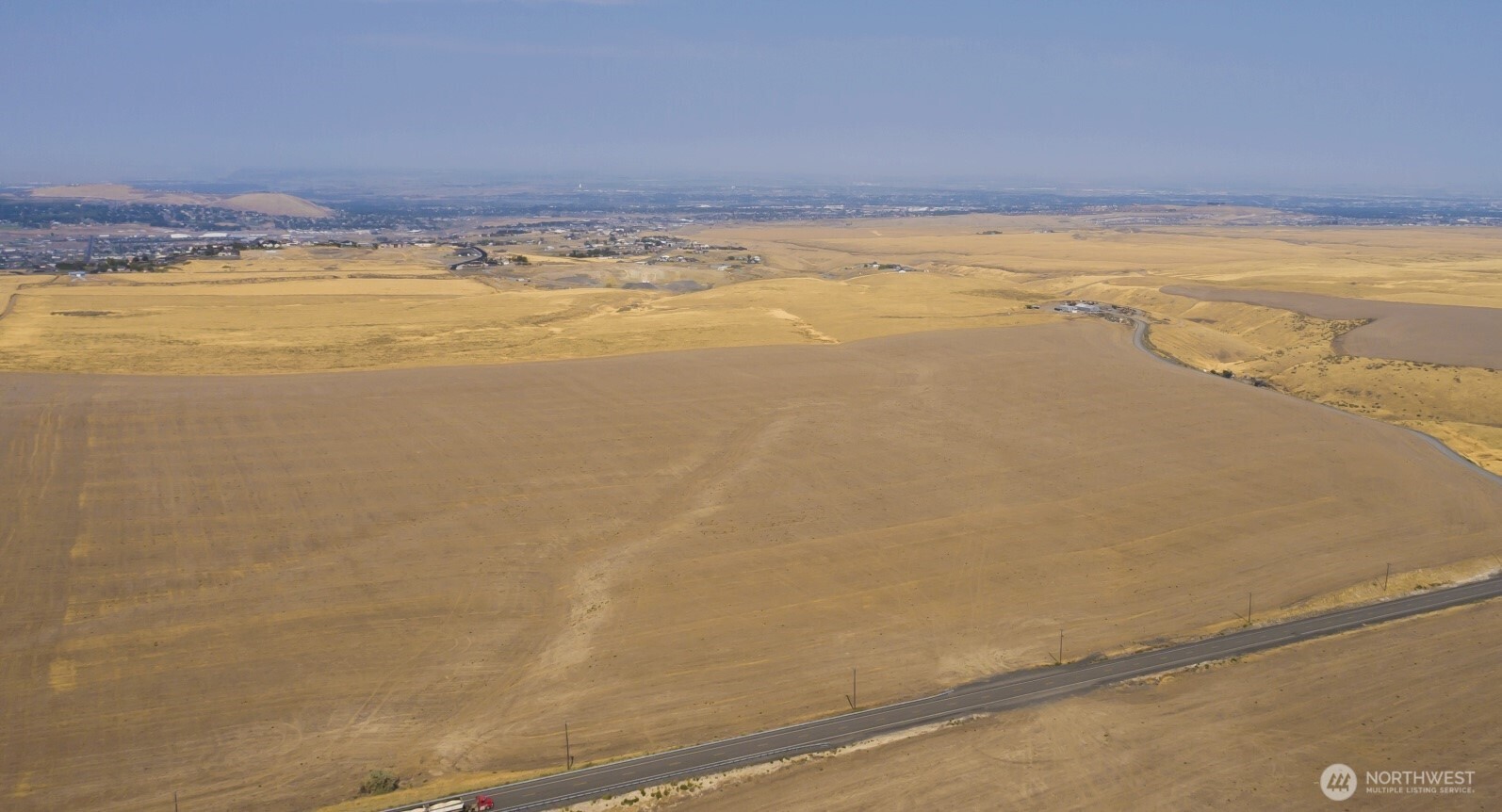 0 South Clodfelter Road Kennewick, WA 99338 - Photo 5 of 8 a view of an ocean