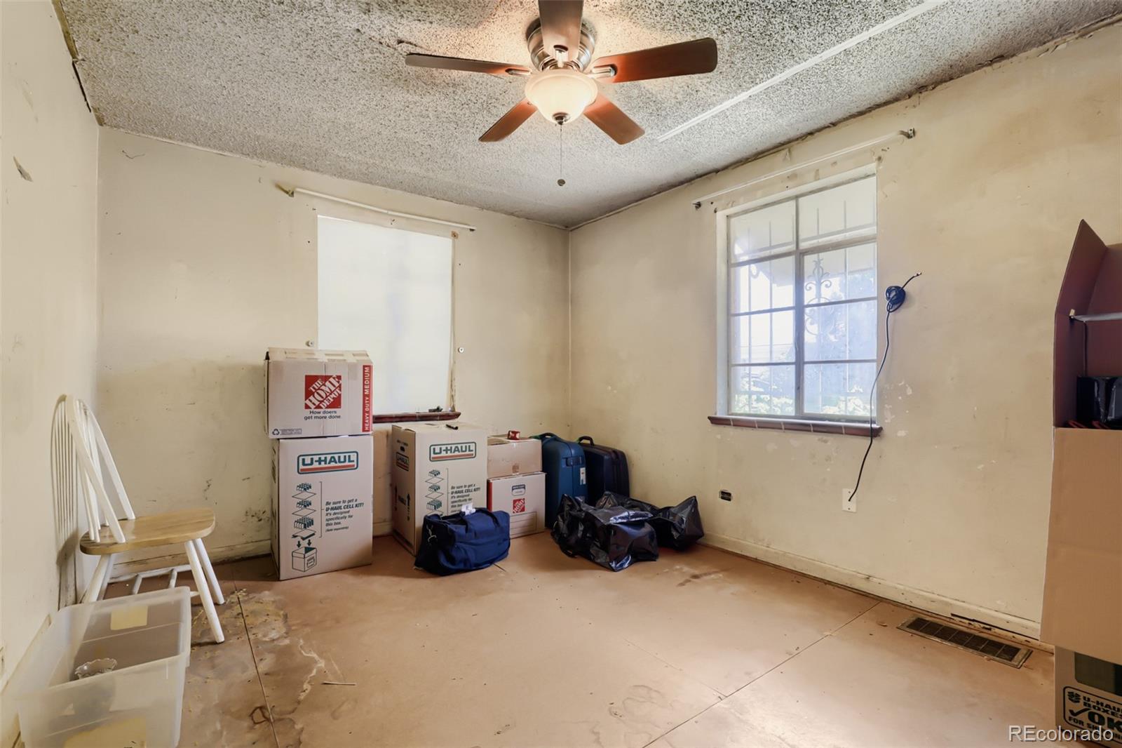 3058 Ivanhoe Street Denver, CO 80207 - Photo 5 of 26