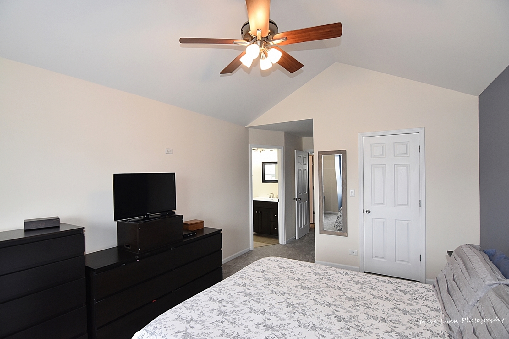 868 Brompton Court, Unit 868 Carol Stream, IL 60188 - Photo 24 of 33