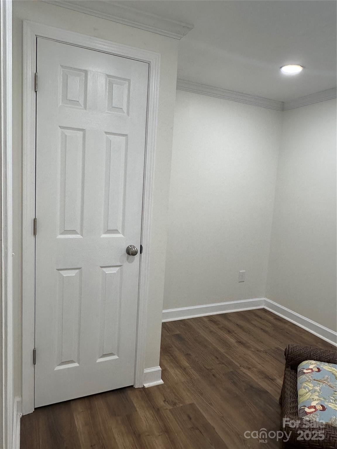 8225 Linwood-Southmont Road Lexington, NC 27292 - Photo 9 of 30 wooden floor in an empty room