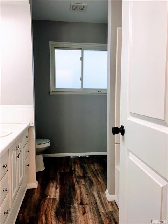 3139 West Oregon Road Lapeer, MI 48446 - Photo 3 of 22