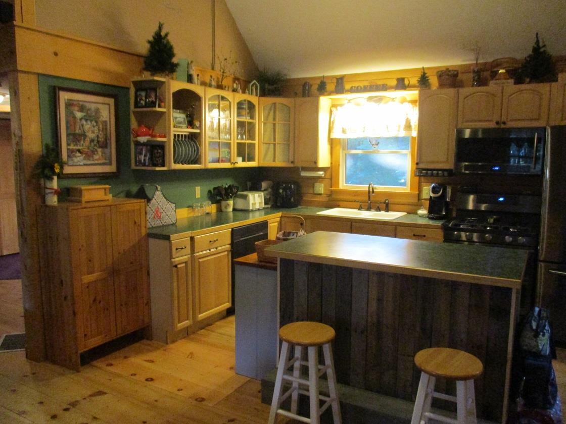 284 North Barnstead Road Barnstead, NH 03225 - Photo 4 of 28 Gallery Image 4