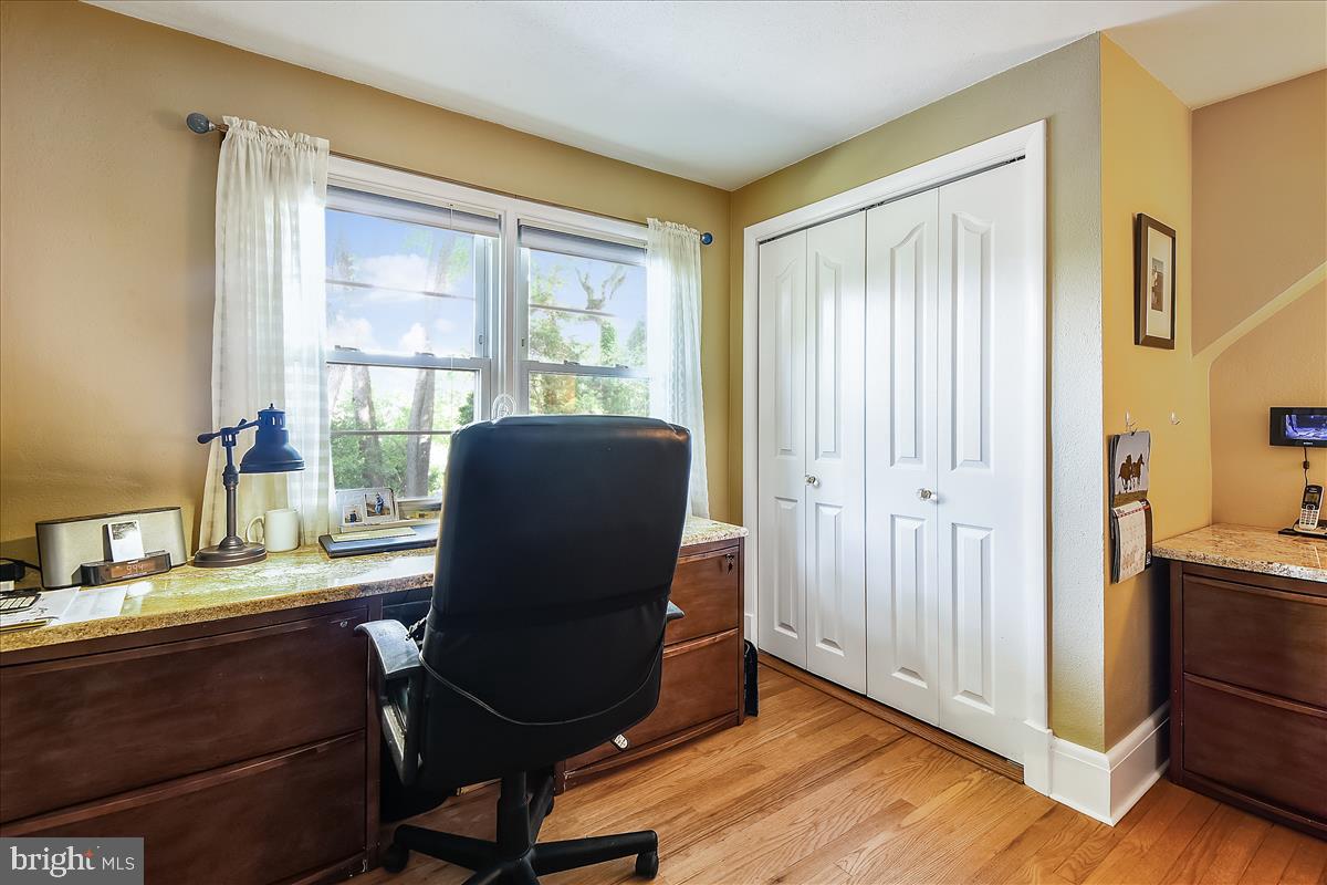 221 Gibson Road Annapolis, MD 21401 - Photo 29 of 58 Third bedroom being used as an office