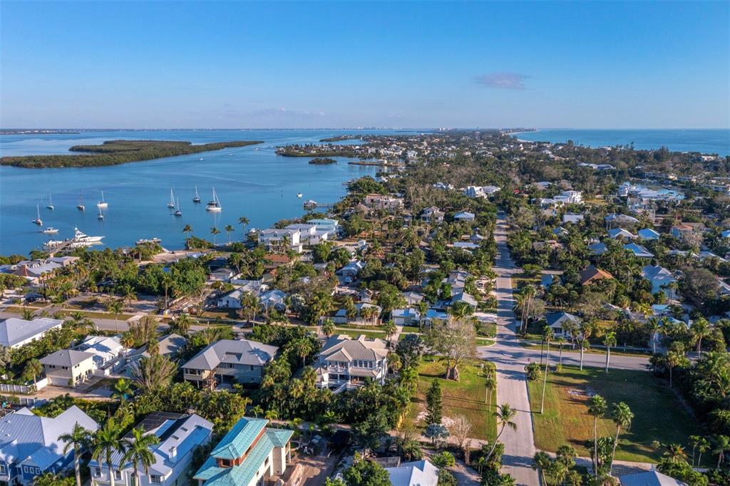 641 Broadway Street Longboat Key, FL 34228 - Photo 8 of 28 an aerial view of a city