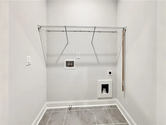 $2,899 | 300 Meadow Mill Way, Woodstock, GA 30188