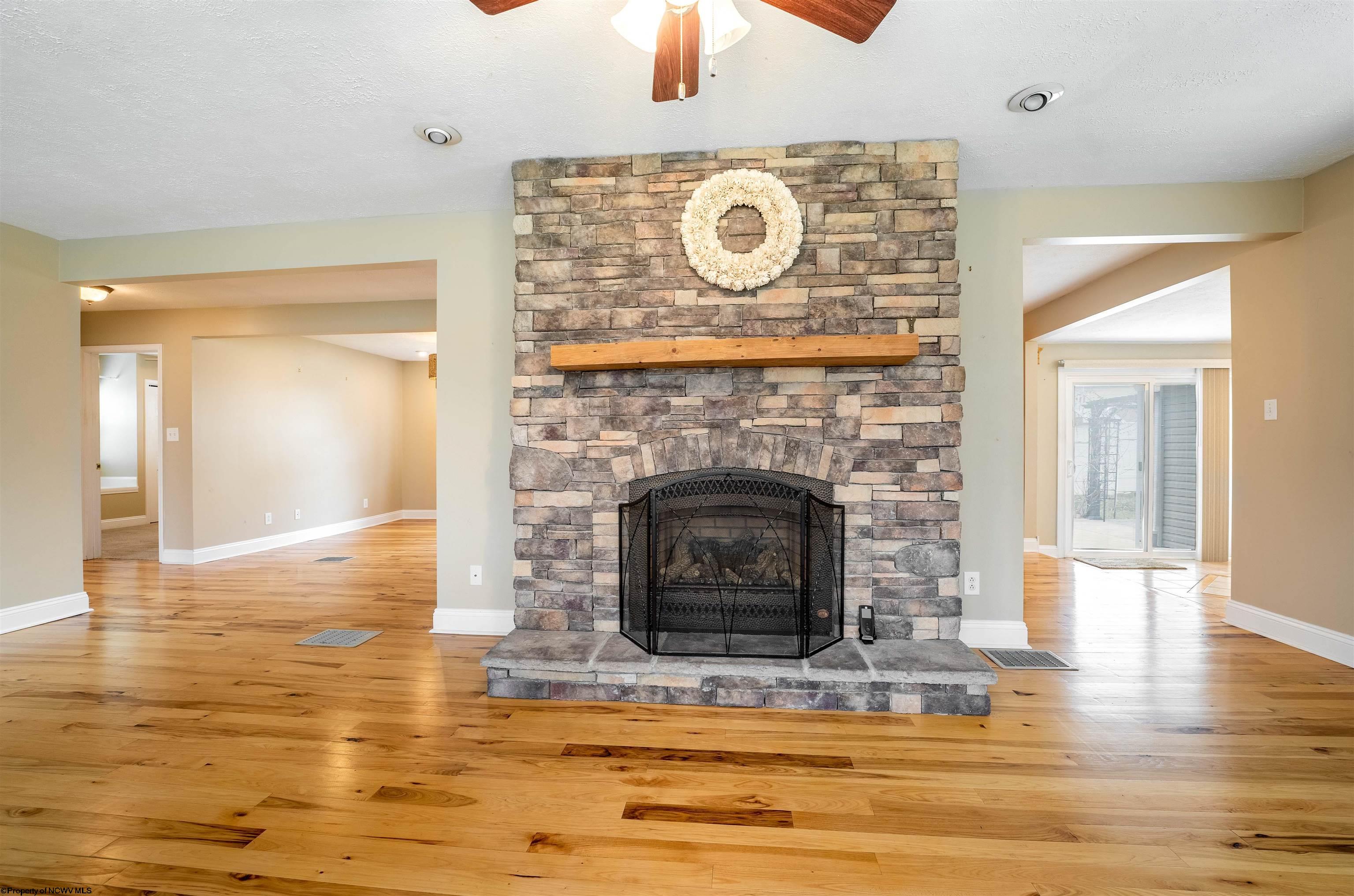 466 Sunset Beach Road Morgantown, WV 26508 - Photo 2 of 24 Gallery Image 2