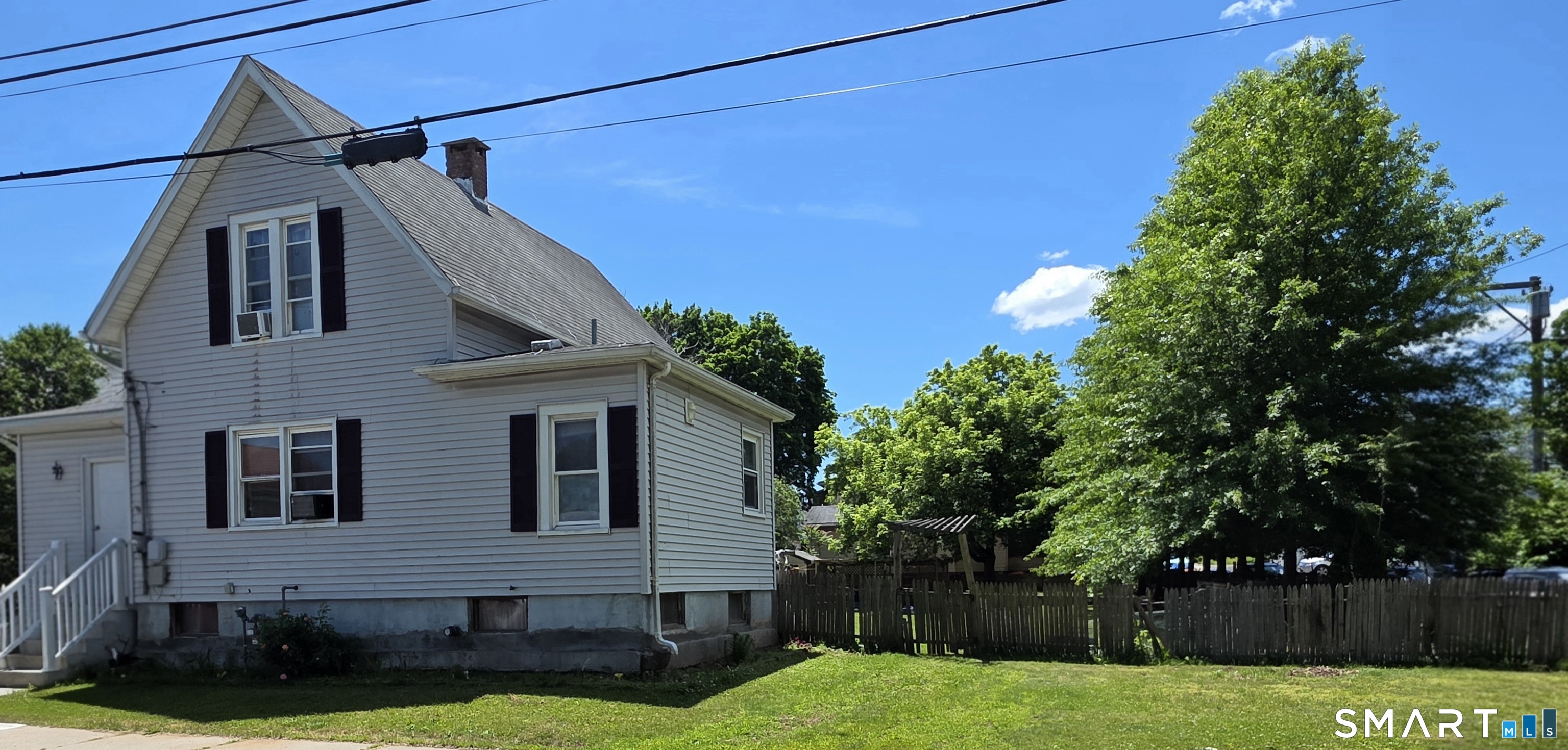 28 Pine Street Meriden, CT 06451 - Photo 1 of 4