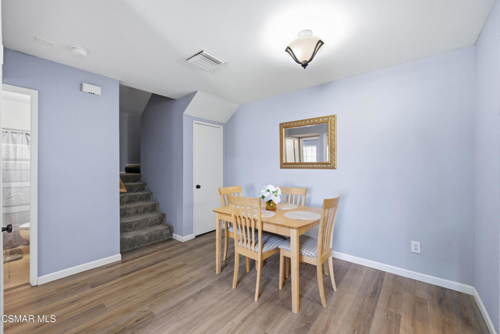 1245 Fitzgerald Road, Unit E Simi Valley, CA 93065 - Photo 9 of 37