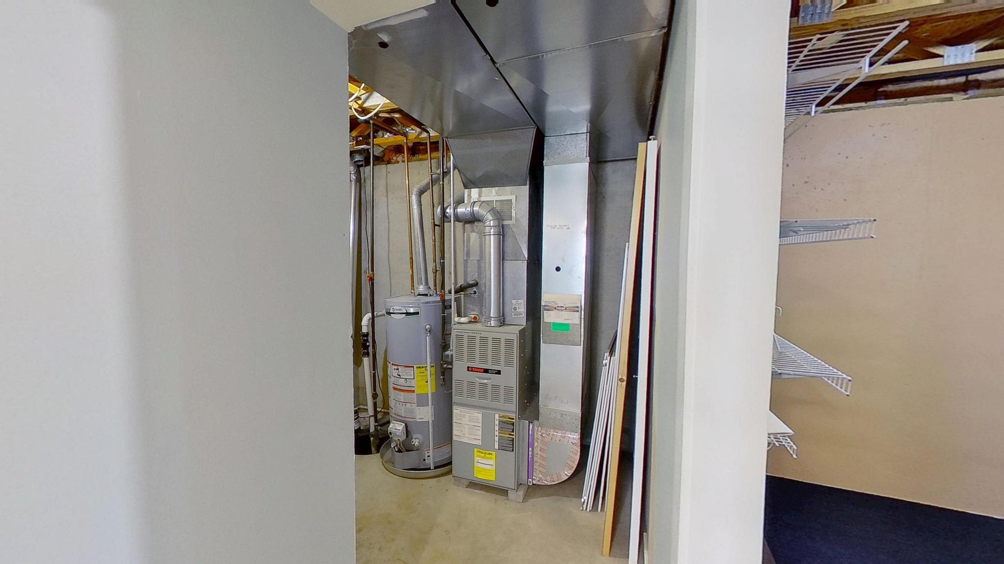 2968 Riley Ridge Road Holland, MI 49424 - Photo 29 of 33 Utility room