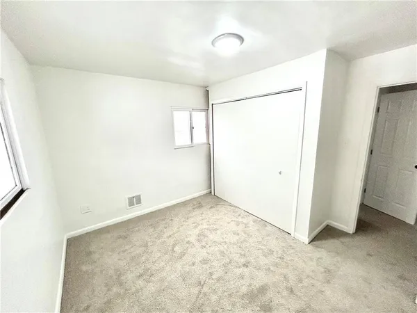 an empty room with a empty space